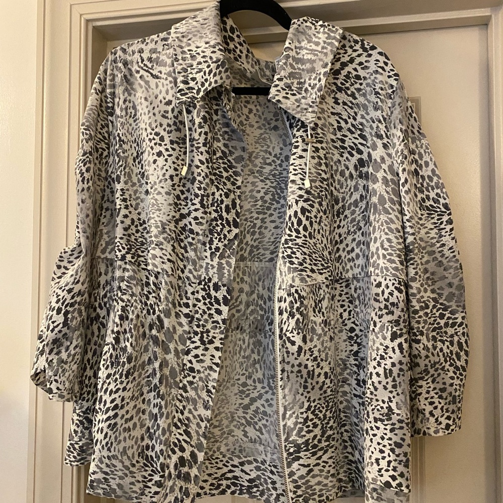 Chico’s size 3 Animal Print Utility Jacket